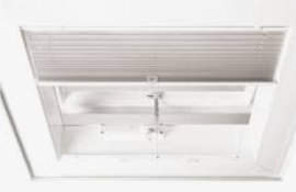 LIGHTWING ELEC. GORDIJN ZONWEREND WIT 100X100 DAGMAAT